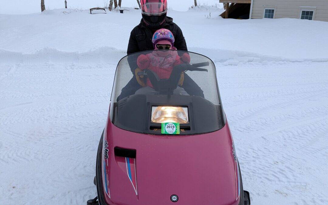 Snowmobiling in Almaguin Highlands (2026 Guide): Trails, Tips & Where to Stay